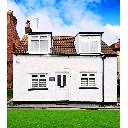 Pinfold Cottage, Dog Friendly Yorkshire Coast & Countryside ハンマンビー エクステリア 写真